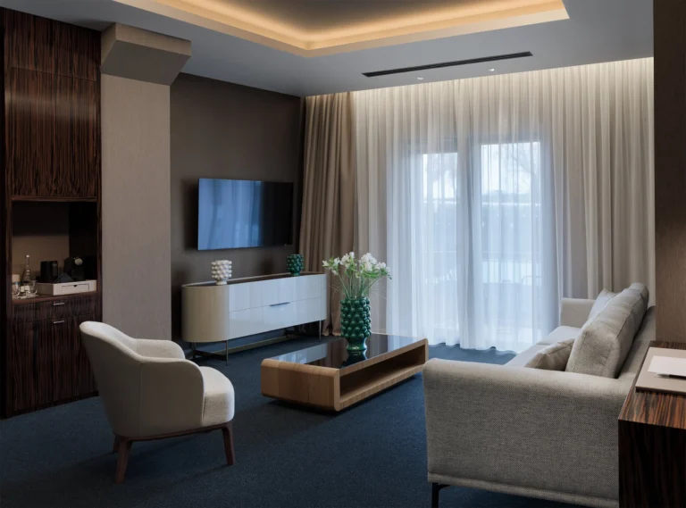 ISSA Signature Suite